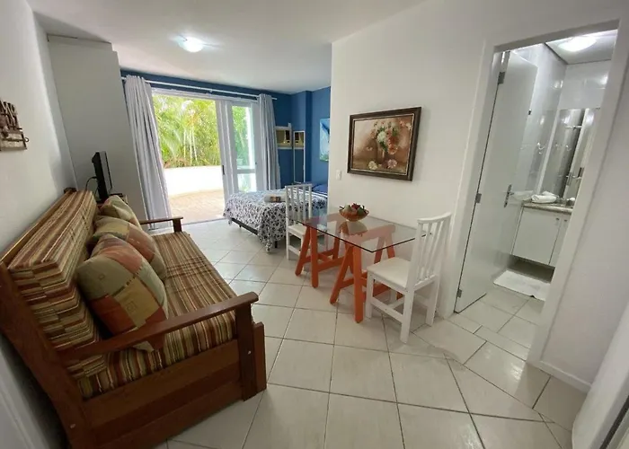 Loft Jurere Internacional